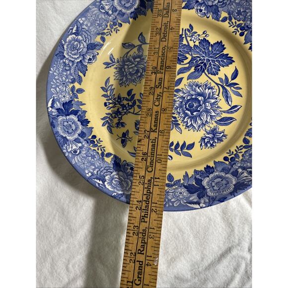 The Spode Blue Room Garden Collection 'Jasmine' England 12" Chop Plate - Picture 4 of 5